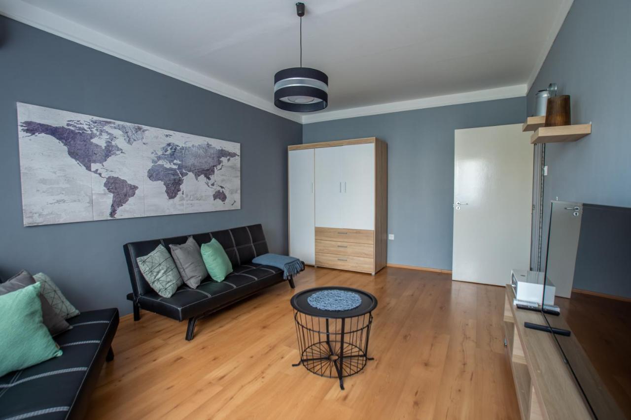 Center Home Apartman Орошхаза Экстерьер фото